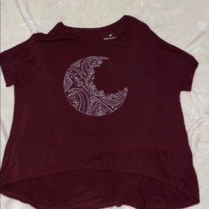 Loose fitting American eagle tee